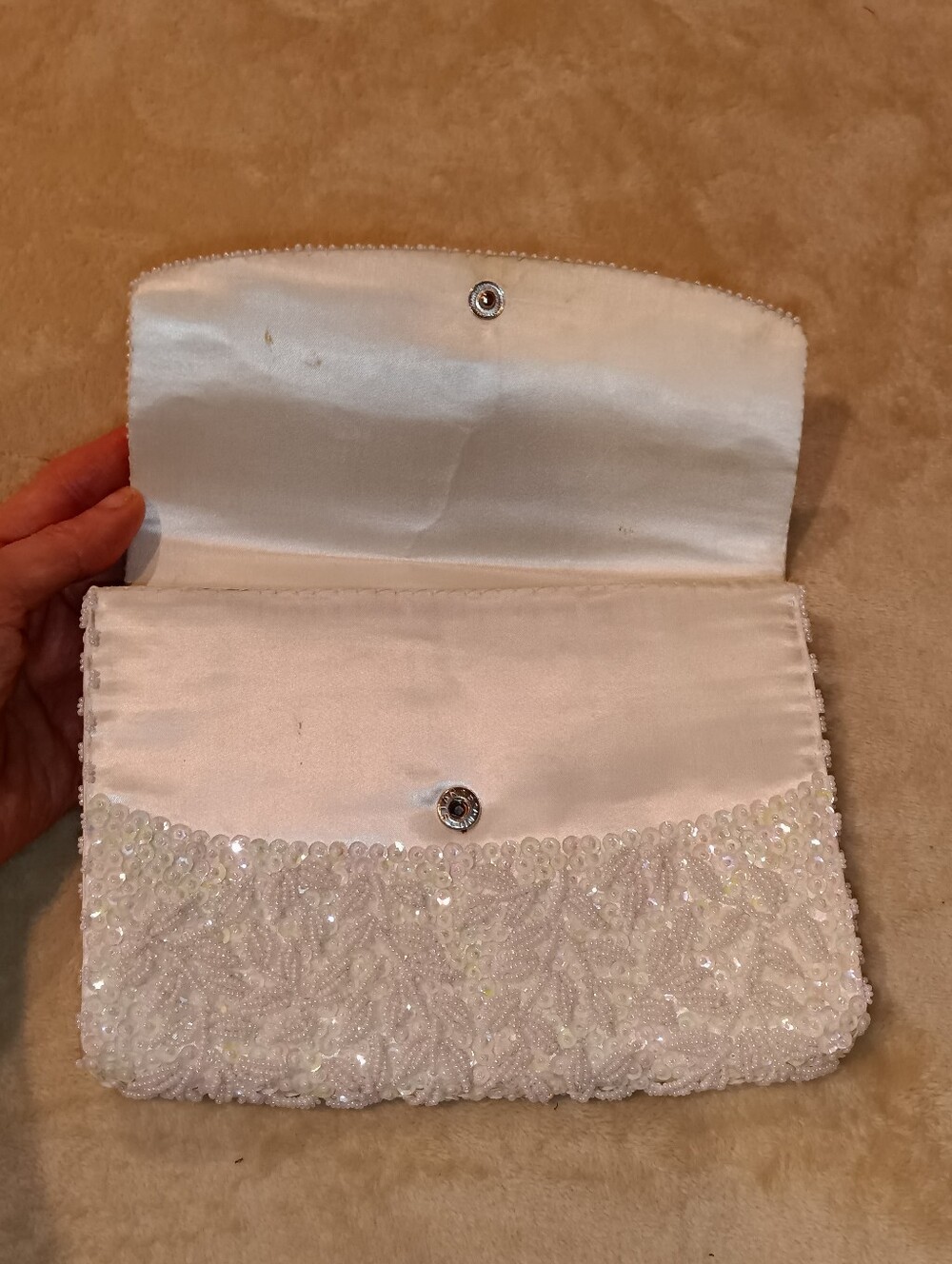 Elegant Vintage White Beaded Evening Clutch - Picture 2 of 3